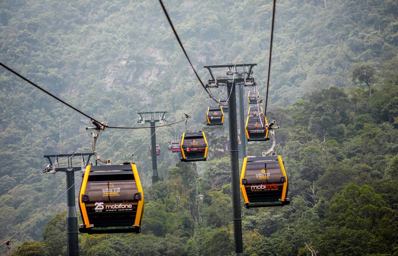 Yen Tu Cable Car complex heritage